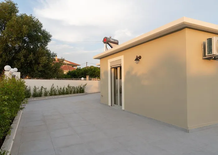 Casa Berlie Semesterbostad Keramiaí